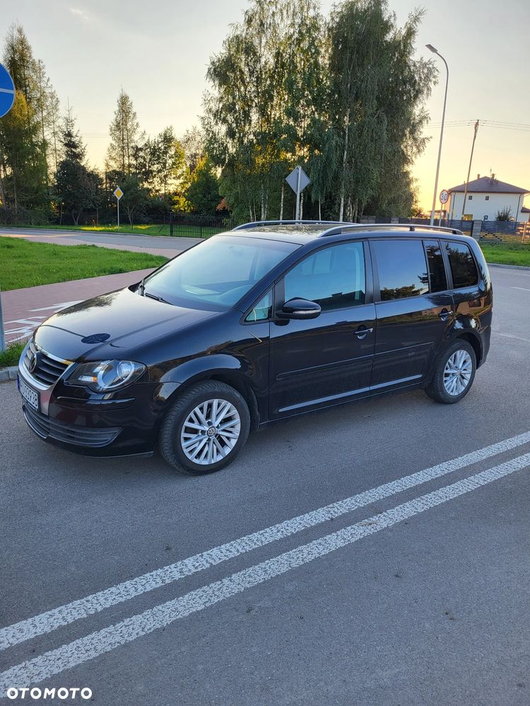 Volkswagen Touran 1.9 TDI Highline - 19
