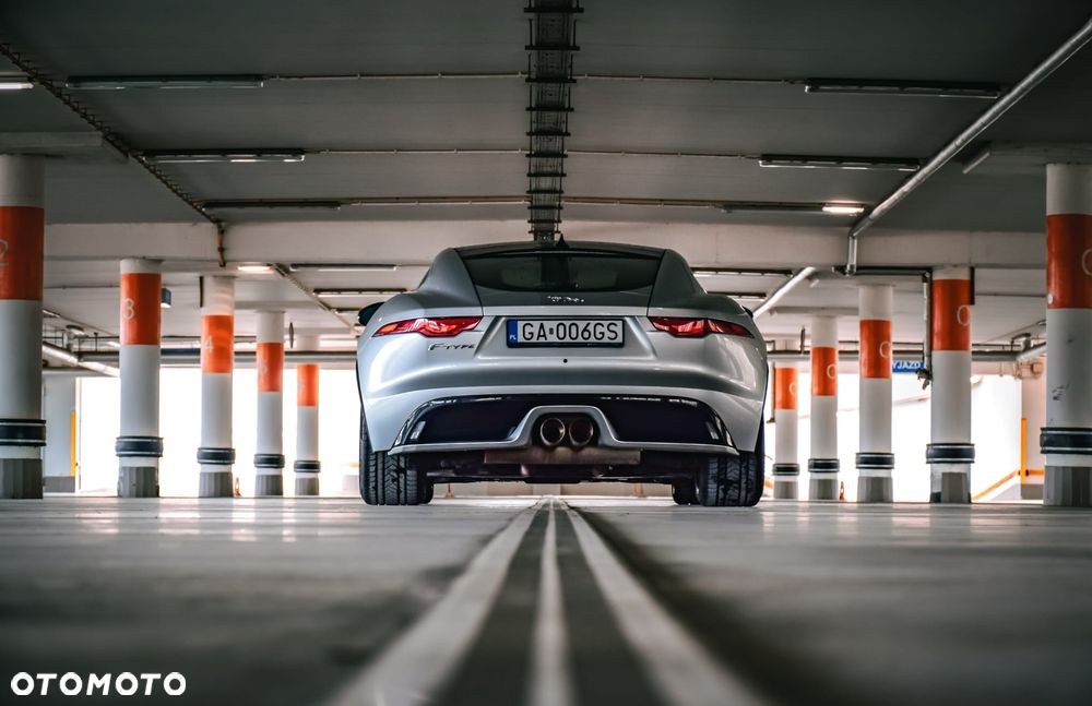 Jaguar F-Type 2.0 Turbo R-Dynamic - 2
