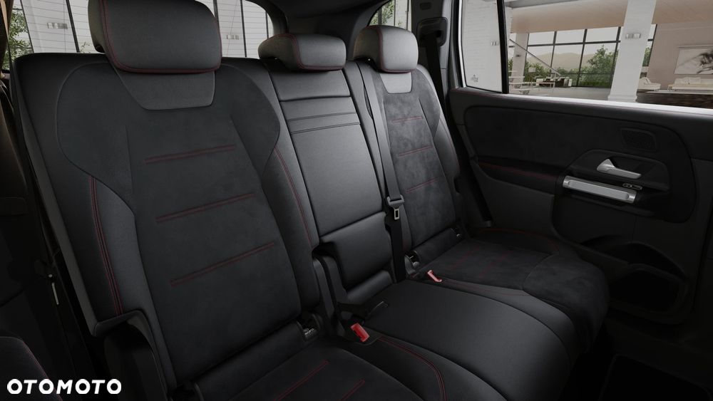 Mercedes-Benz GLB 200 AMG Line 7G-DCT - 6