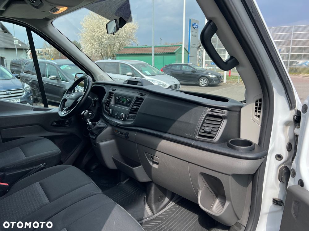 Ford Transit - 27