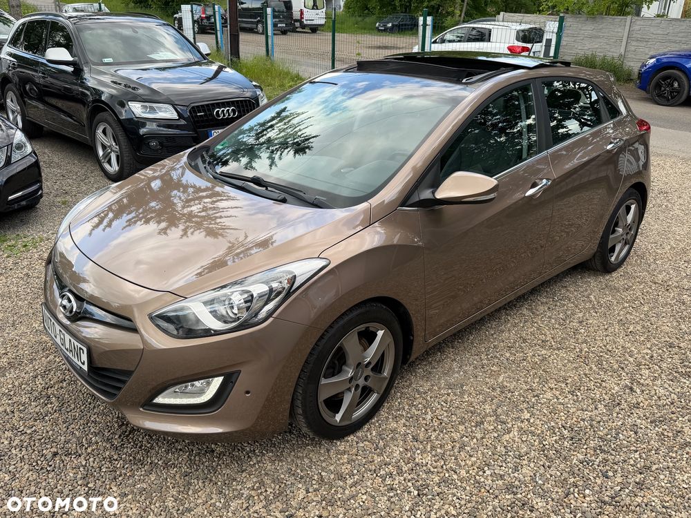 Hyundai i30 blue 1.6 GDI Passion - 35