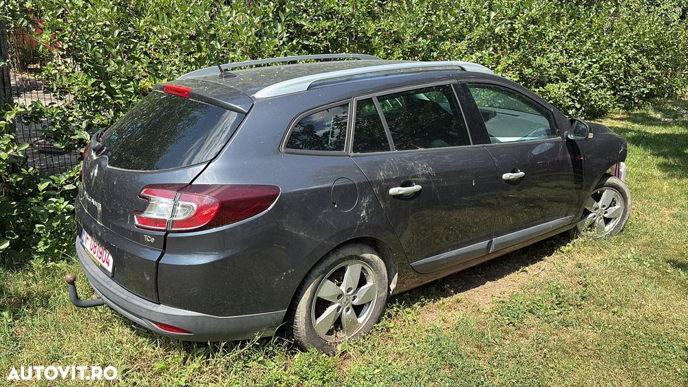 Renault Megane TCe 130 Dynamique - 12