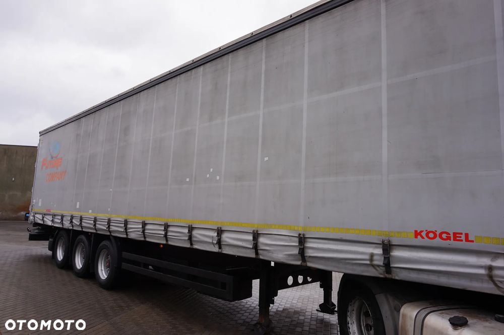 Kögel S24 VARIOS PÓŁMEGA Naczepa Ciężąrowa, Osie Saf – Bęben, Podnoszona Oś, 2016 rok Podnoszony dach hydraulicznie, Stan Bardzo Dobry Kögel S24 VARIOS PÓŁMEGA Naczepa Ciężąrowa, Osie Saf – Bęben, Podnoszona Oś, 2016 rok - 14