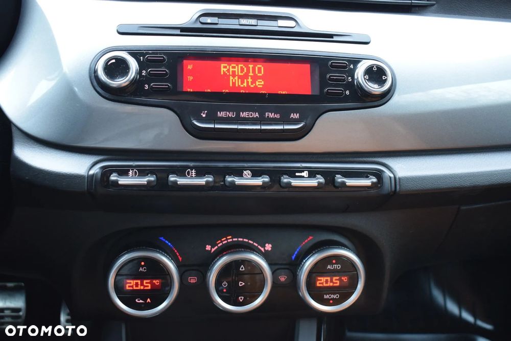 Alfa Romeo Giulietta 2.0 JTDM Veloce - 5