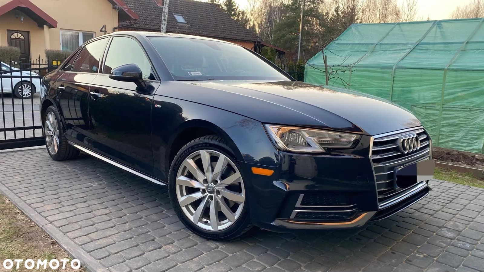 Audi A4 2.0 TFSI ultra S tronic - 1