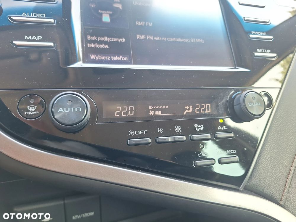 Toyota Camry 2.5 Hybrid Comfort CVT - 31