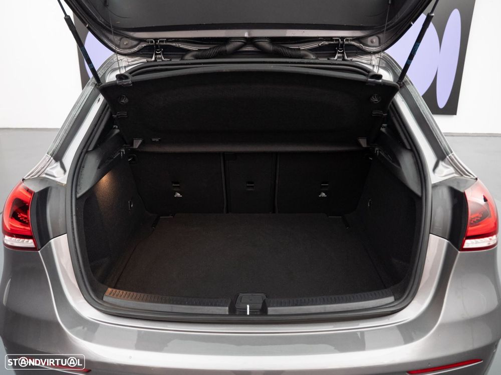 Mercedes-Benz A 180 d AMG Line Aut. - 11