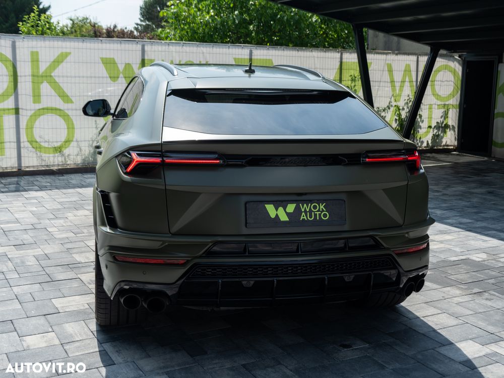 Lamborghini URUS - 19