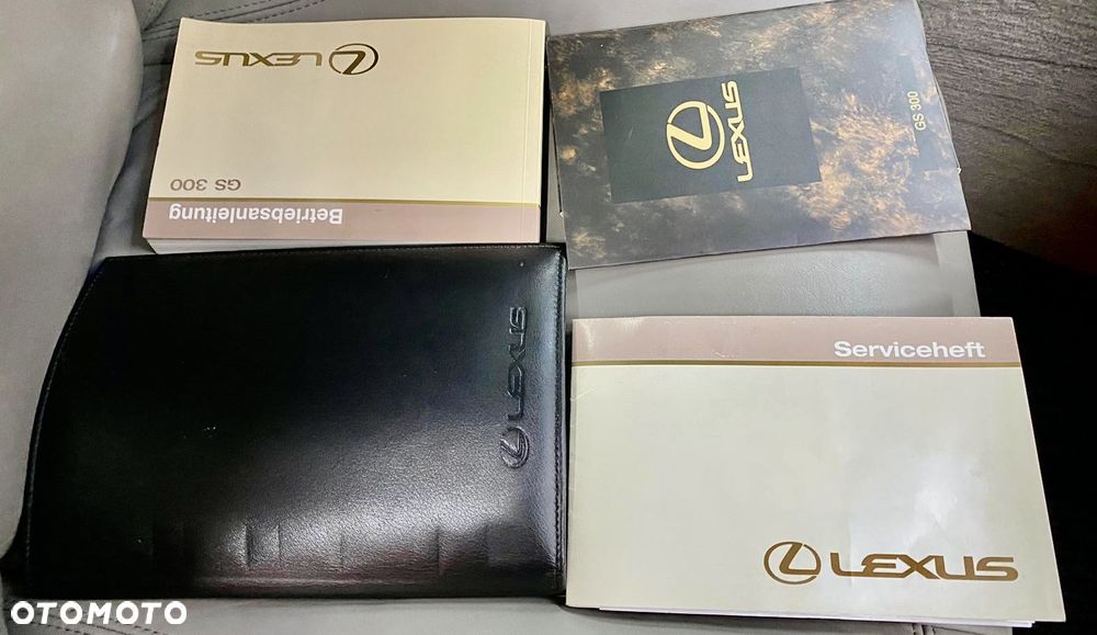 Lexus GS - 34
