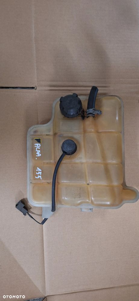 Zbiorniczek zbiornik wyrównawczy plynu alfa 155 - 2