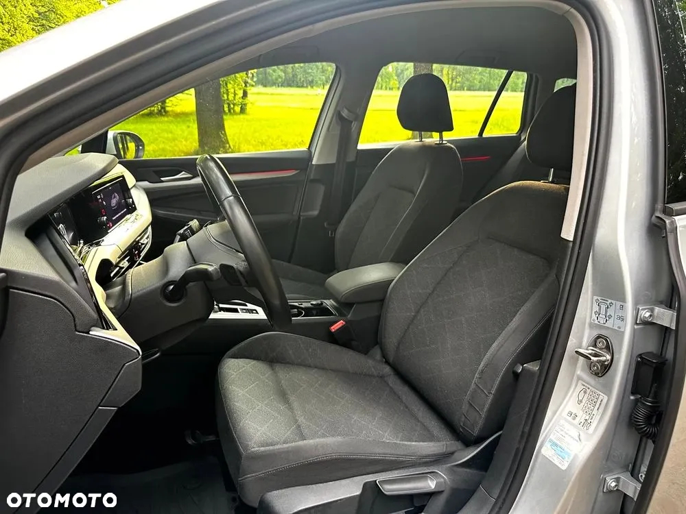 Volkswagen Golf - 17