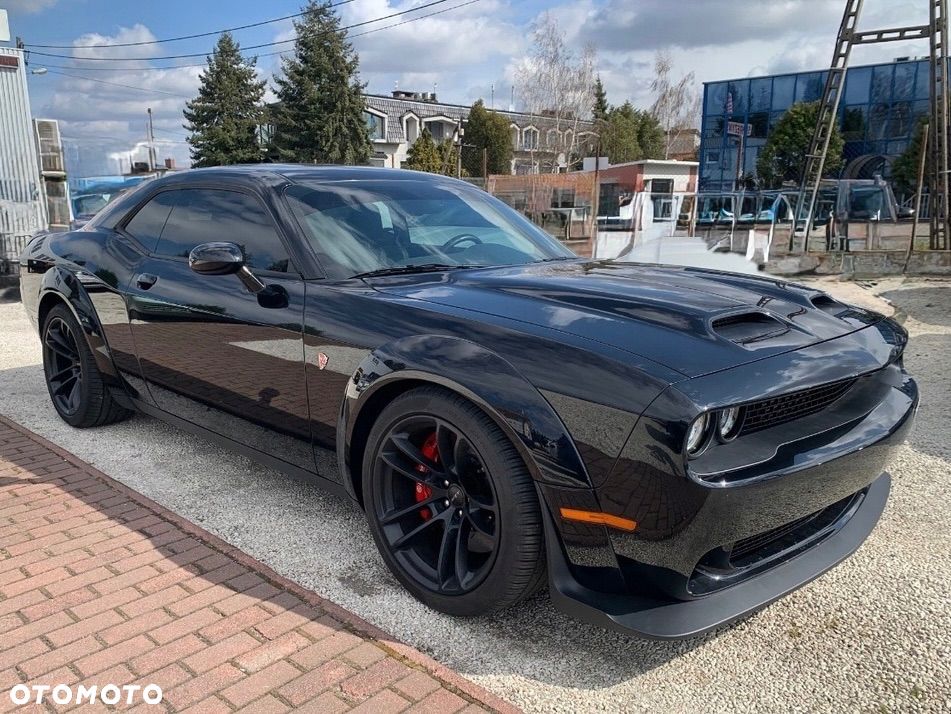 Dodge Challenger 6.2 Redeye Widebody - 8