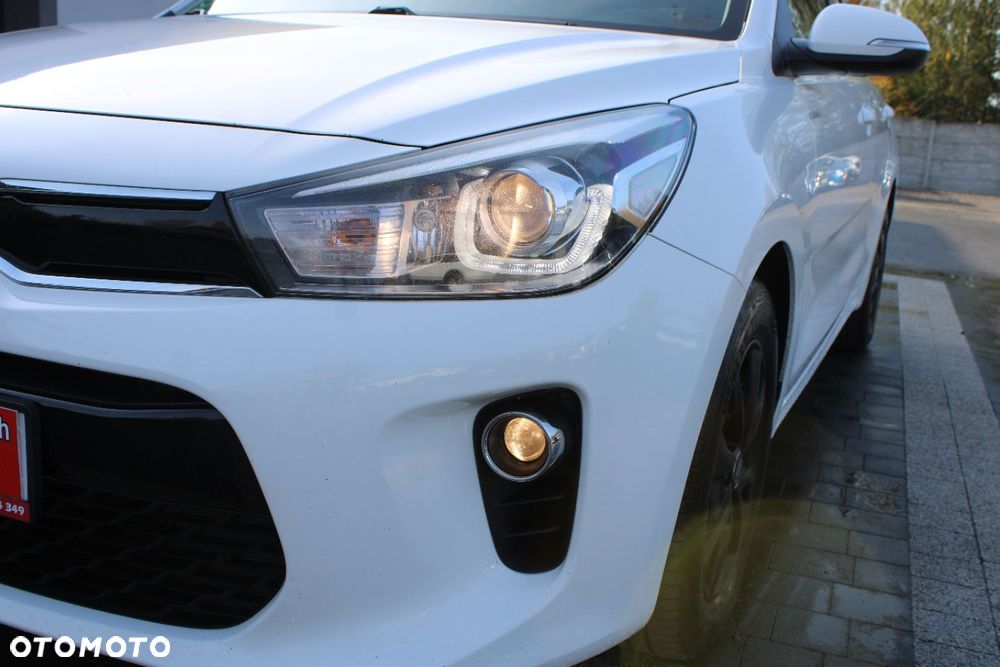 Kia Rio - 18