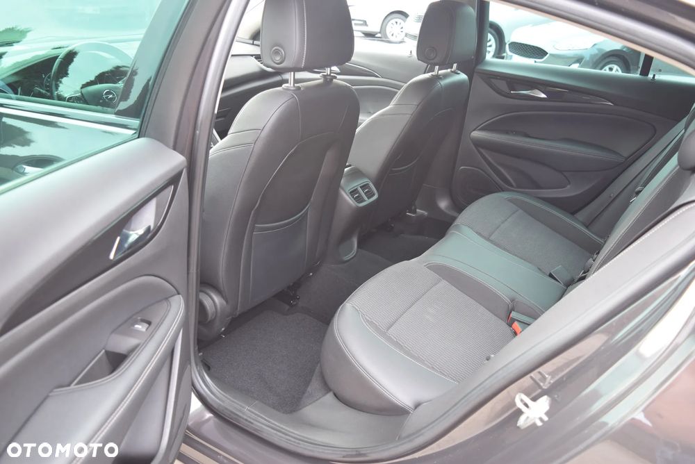Opel Insignia 2.0 CDTI Business Edition S&S - 17