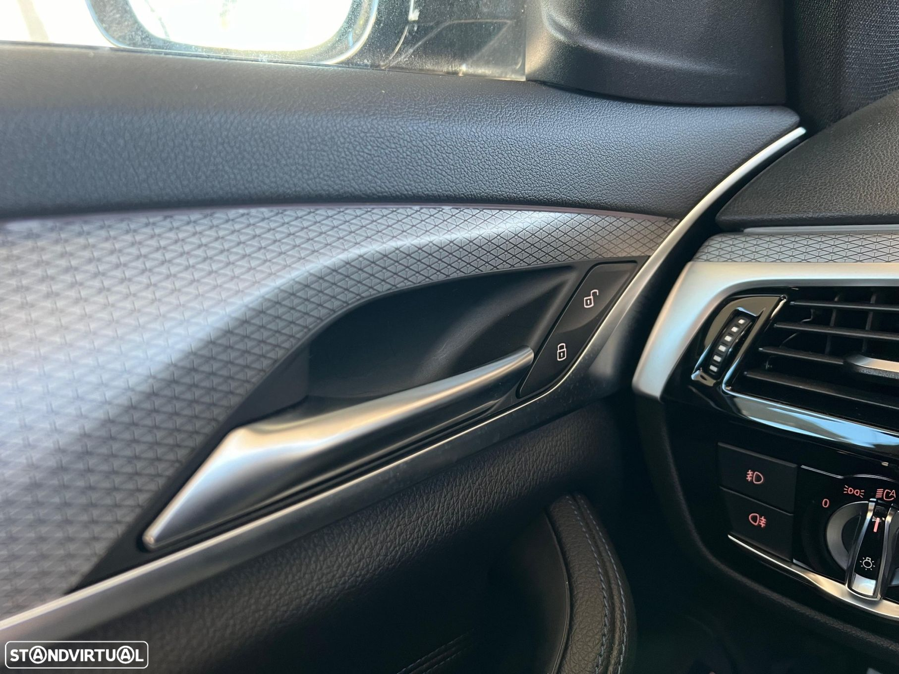 BMW 530 e iPerformance Pack M - 14