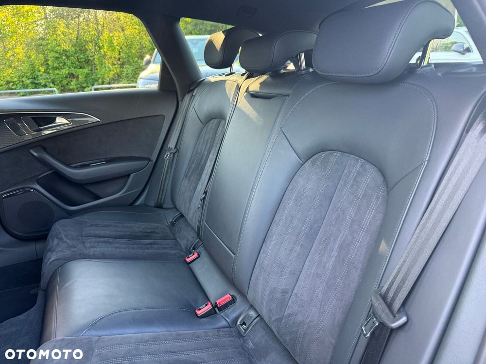 Audi A6 Avant - 27