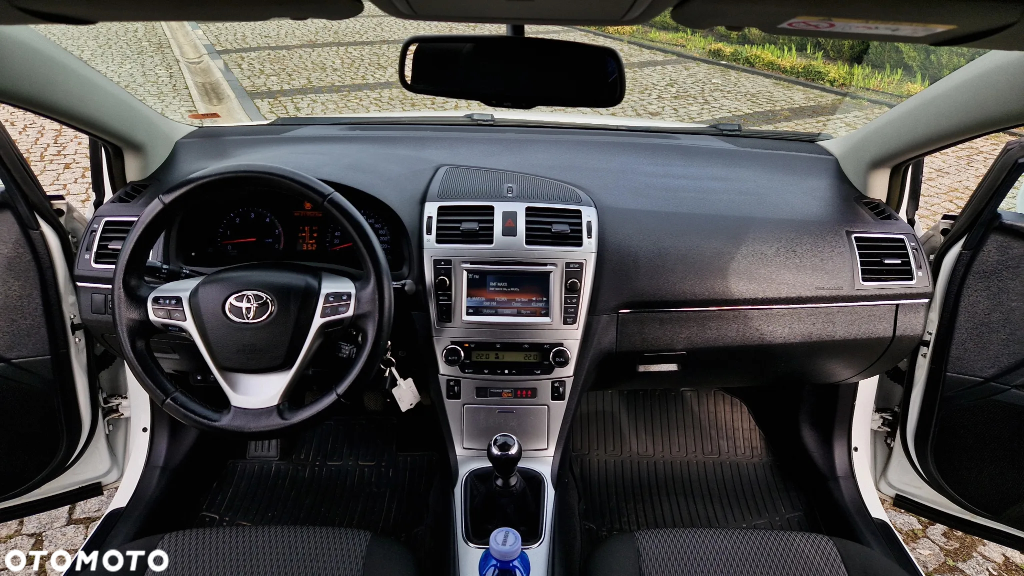 Toyota Avensis 2.0 D-4D Premium - 18