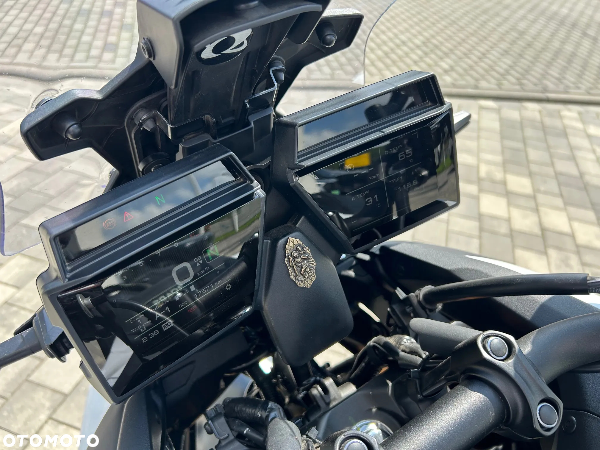 Yamaha Tracer - 11