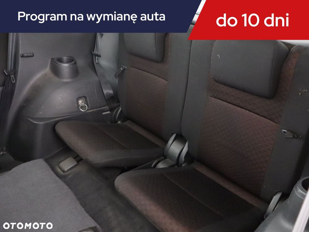 Toyota Verso - 18