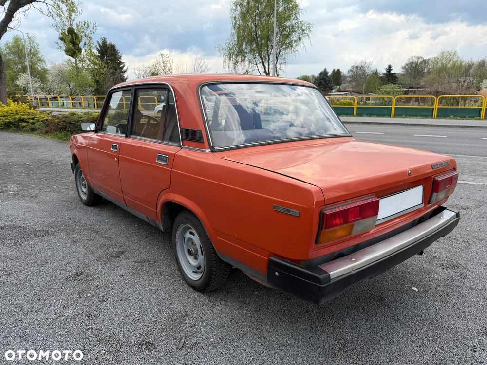 Lada 2103 - 5