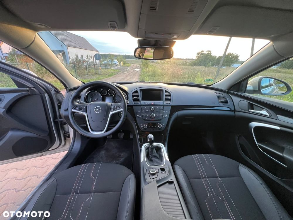 Opel Insignia - 26