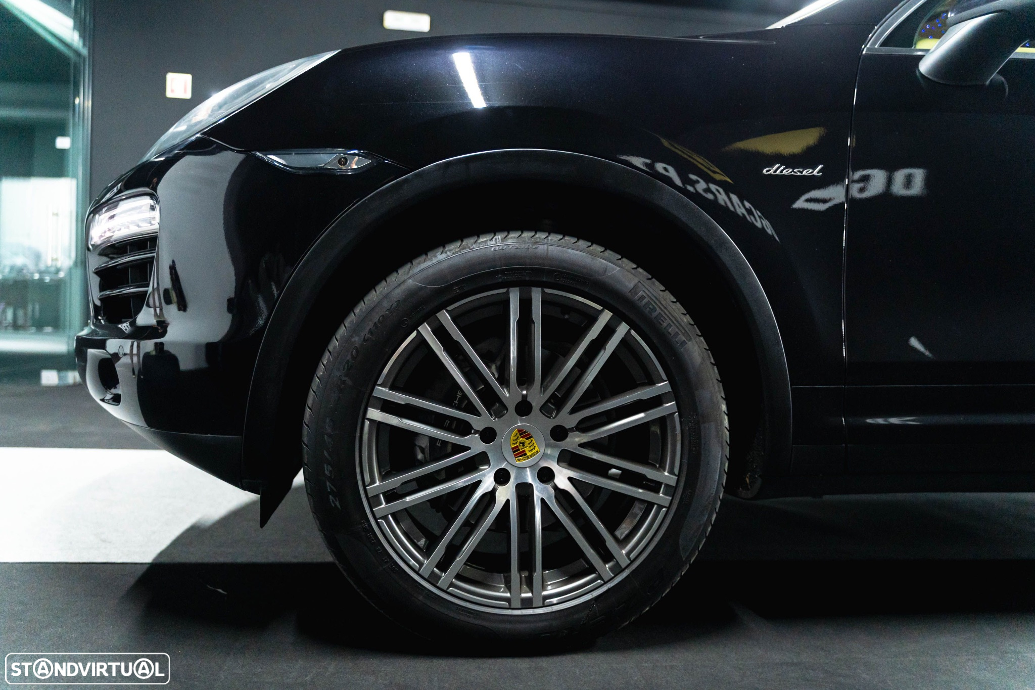 Porsche Cayenne Standard - 2