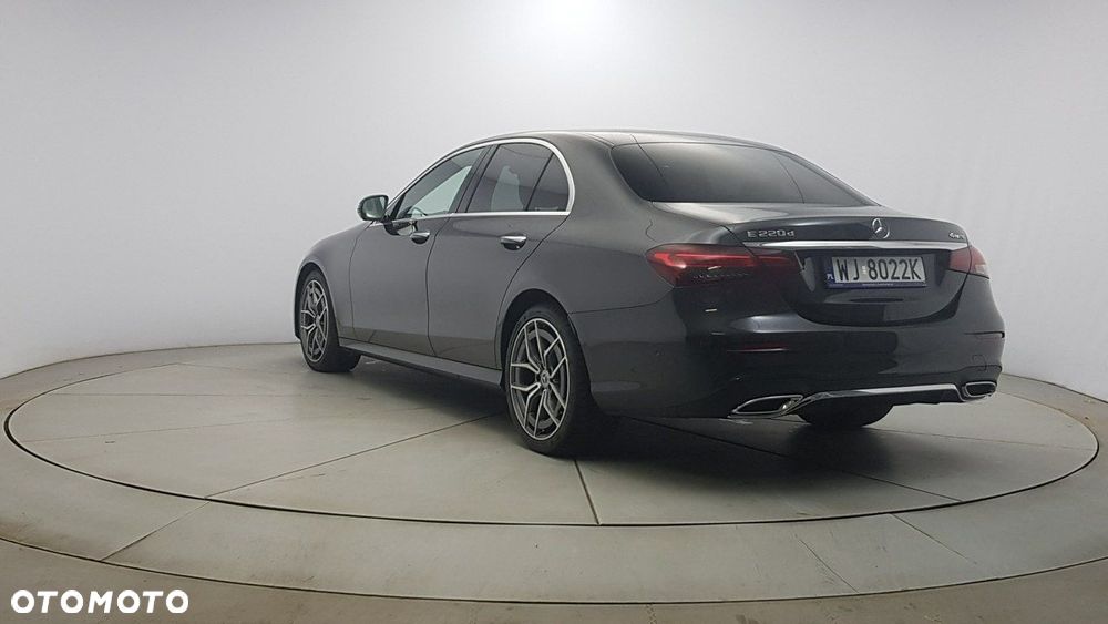 Mercedes-Benz Klasa E - 6