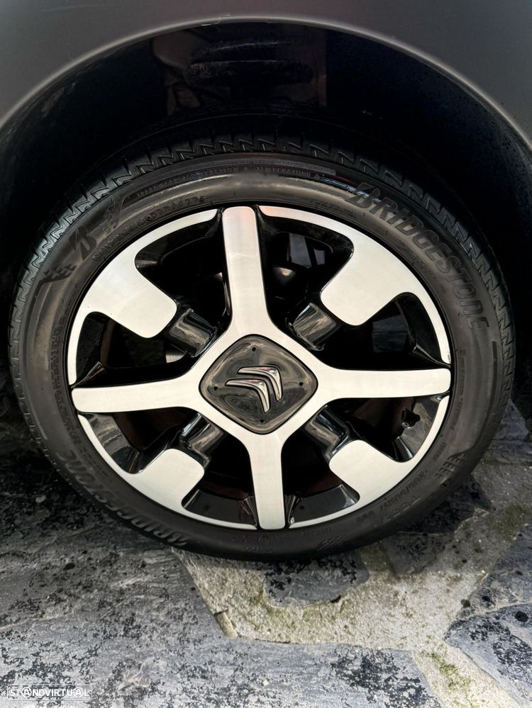 Citroën C4 Cactus - 30