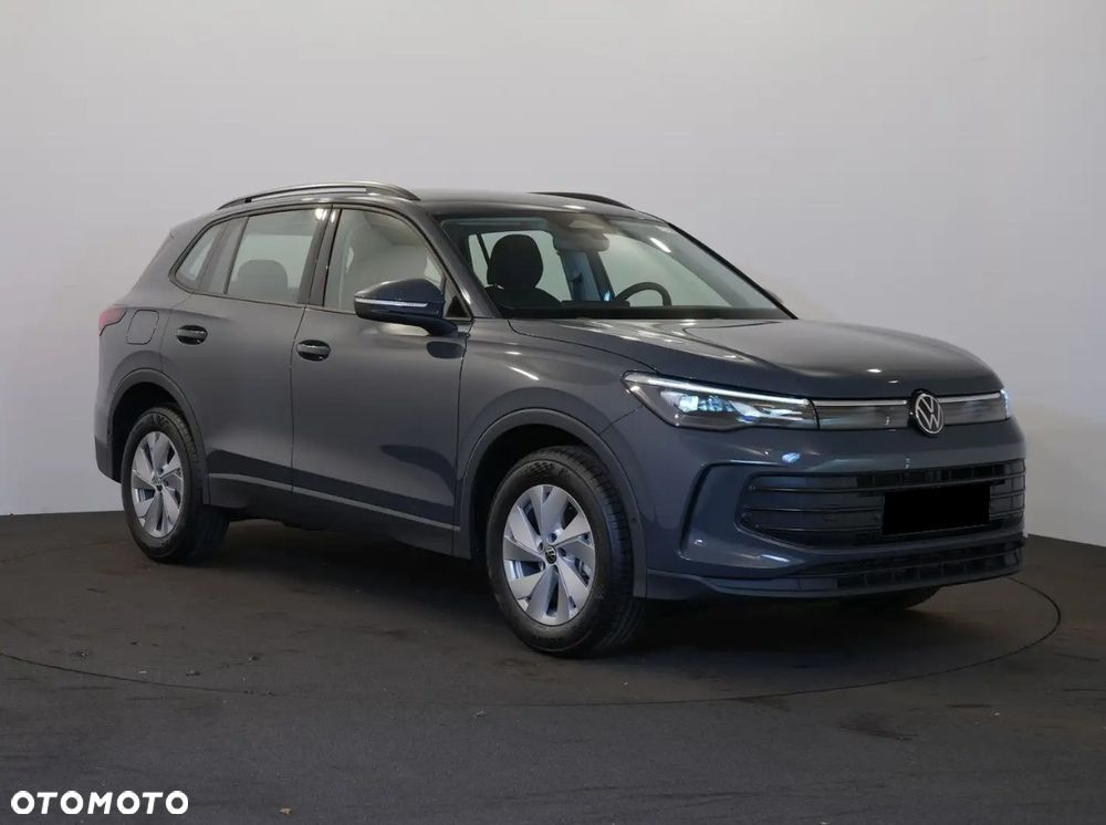 Volkswagen Tiguan - 3