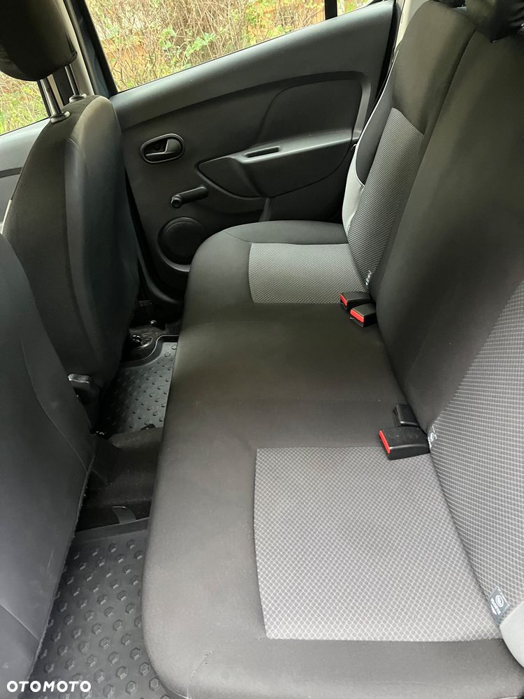 Dacia Sandero - 17