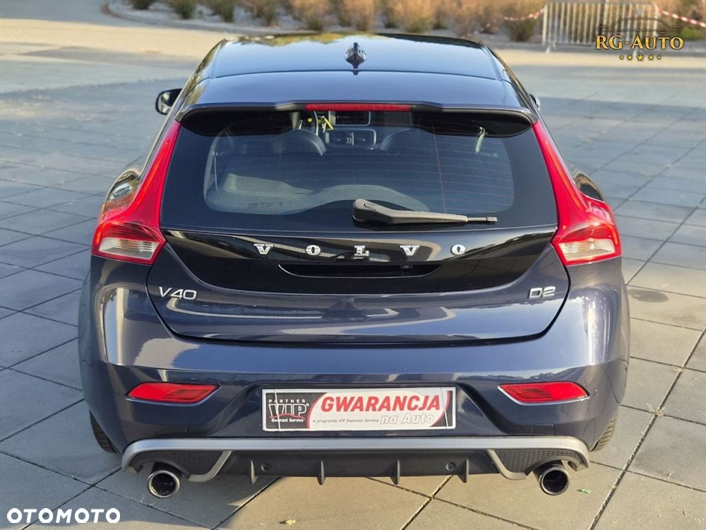 Volvo V40 - 9