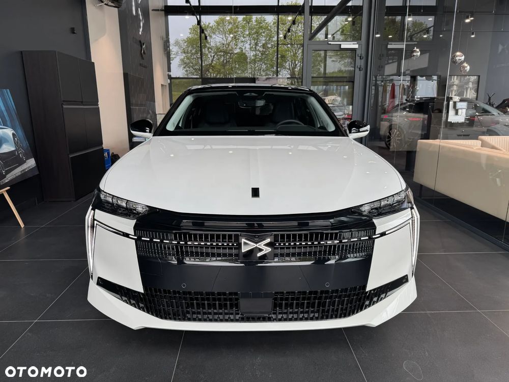 DS Automobiles N°4 1.2 mHEV Pallas eDCS6 - 5