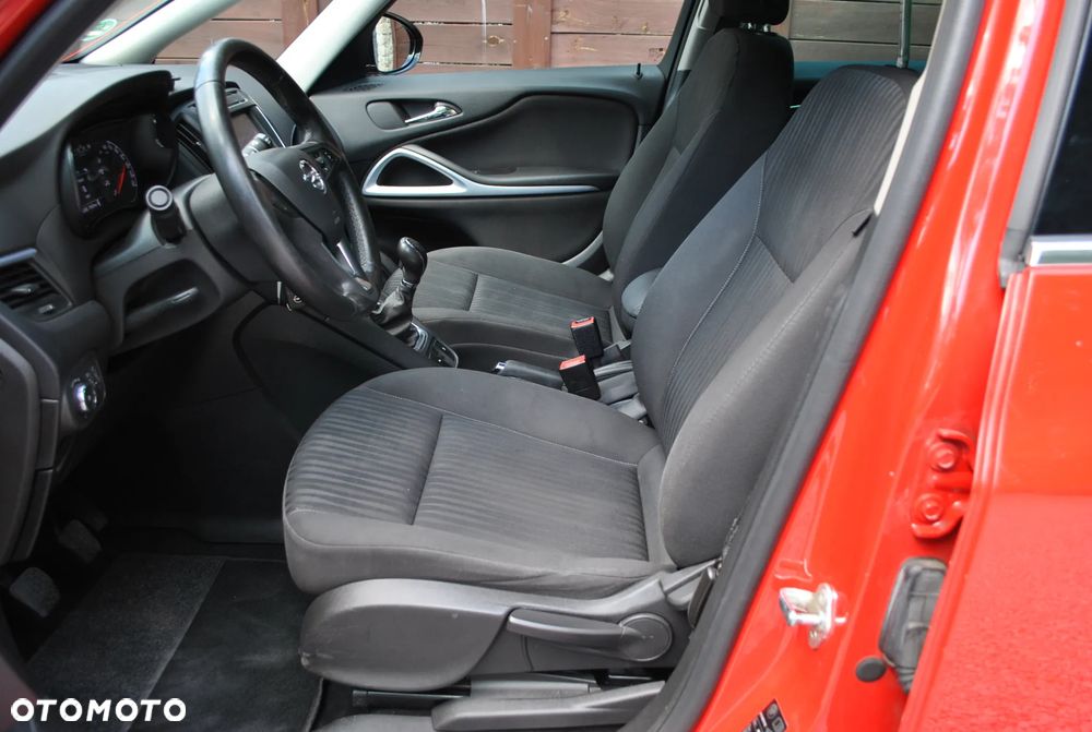 Opel Zafira 1.4 Turbo (ecoFLEX) Start/Stop ON - 10
