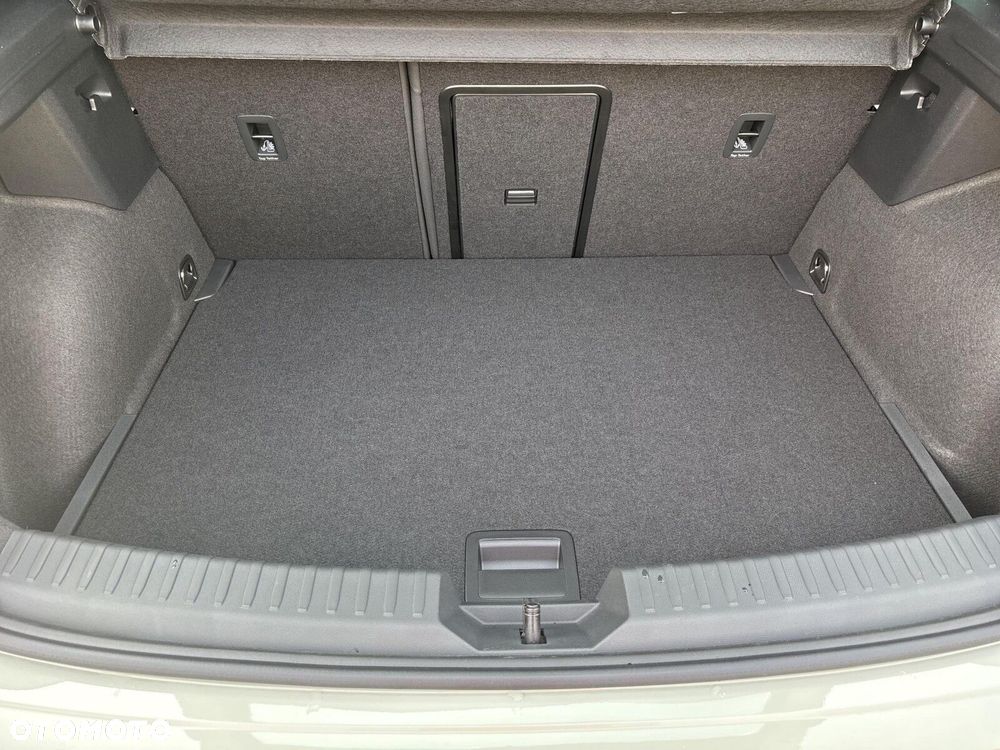 Cupra Leon 1.5 eTSI mHEV DSG - 18