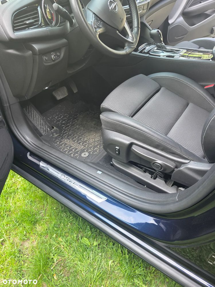 Opel Insignia 1.5 T Elite S&S - 37