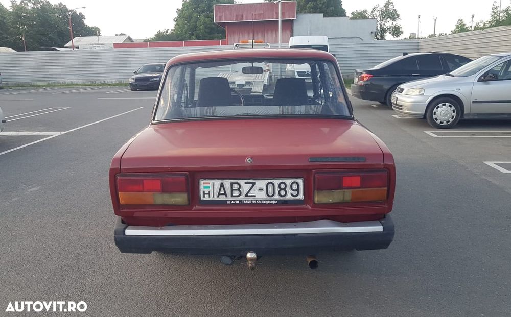 Lada Nova - 4
