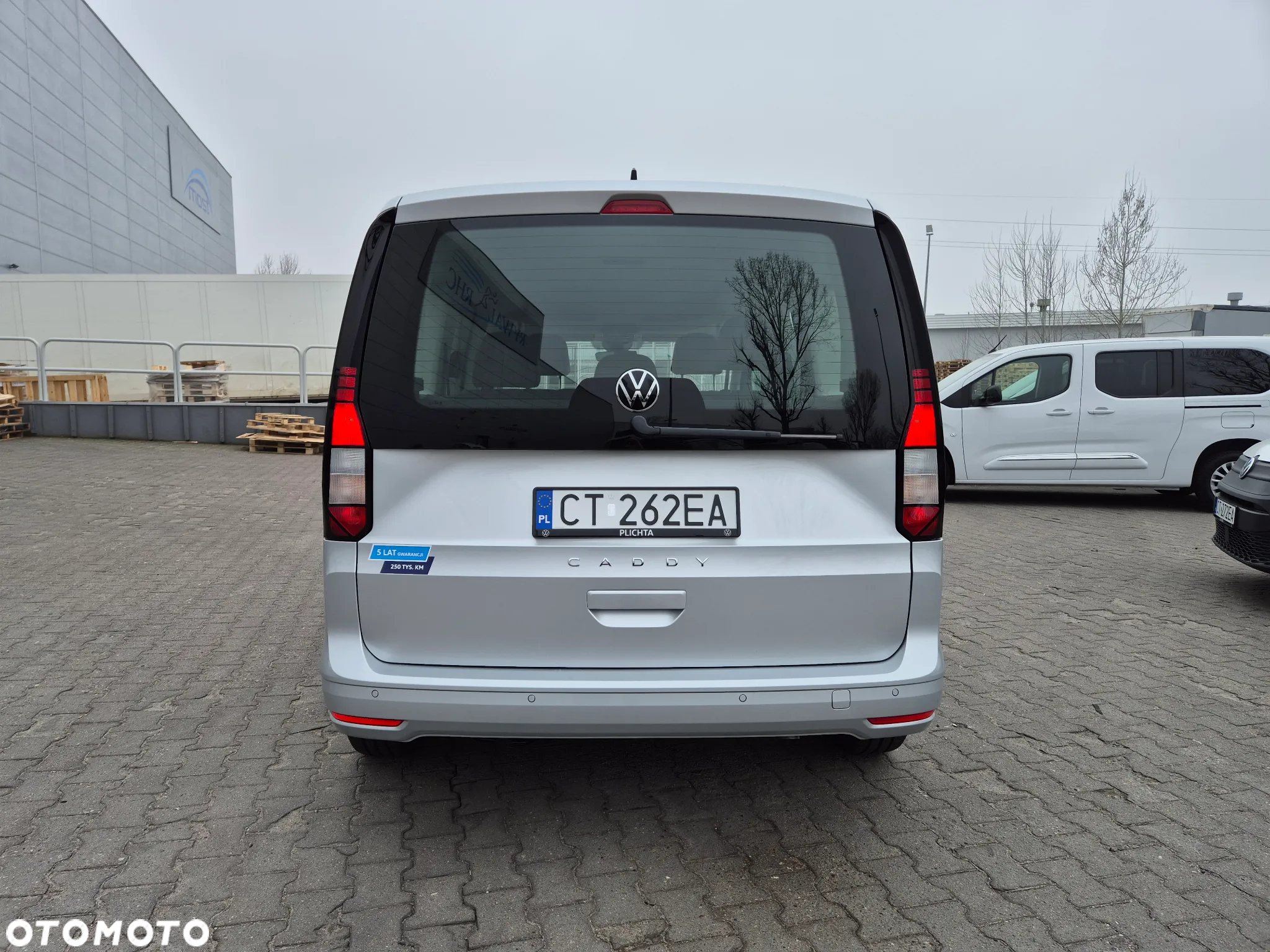 Volkswagen Caddy 2.0 TDI - 12