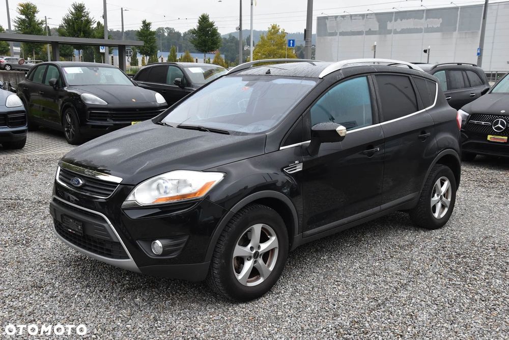 Ford Kuga 2.5 4x4 Titanium - 2