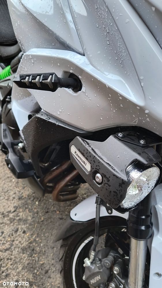 Kawasaki Versys 650 - 25