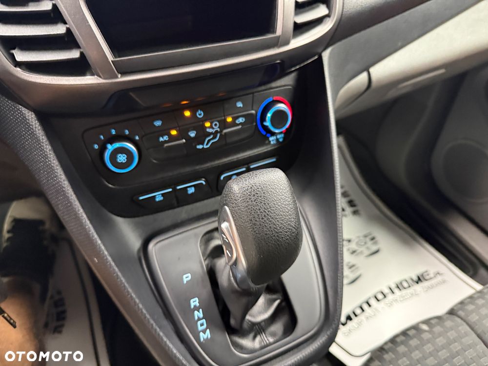 Ford Transit Connect - 14