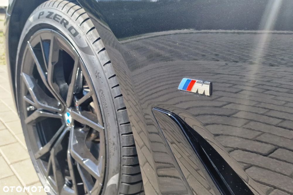 BMW Seria 5 520i - 23