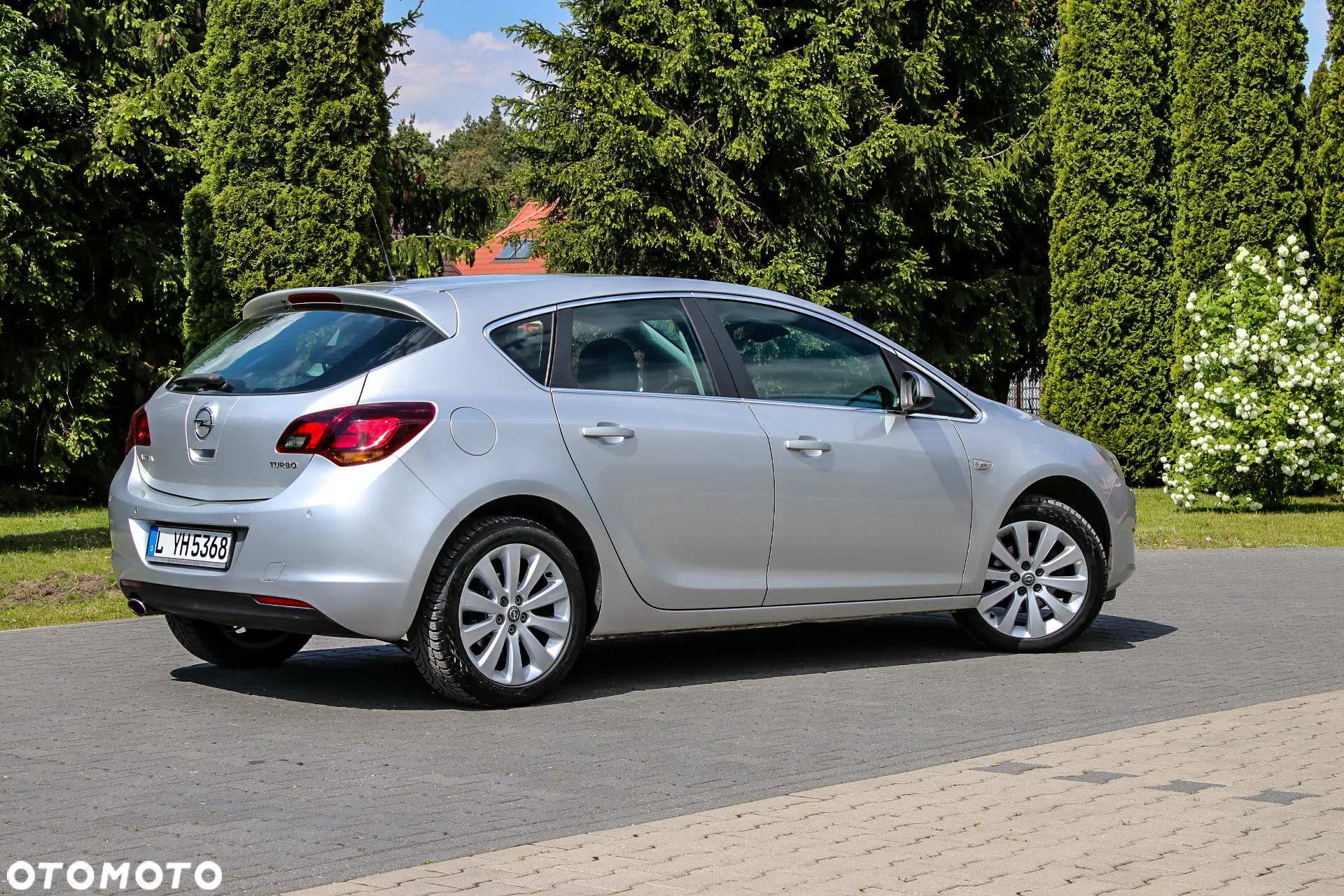 Opel Astra 1.4 Turbo Cosmo - 9