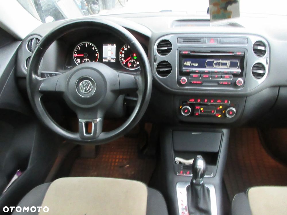 Volkswagen Tiguan 2.0 TDI 4Mot Sport&Style DSG - 10