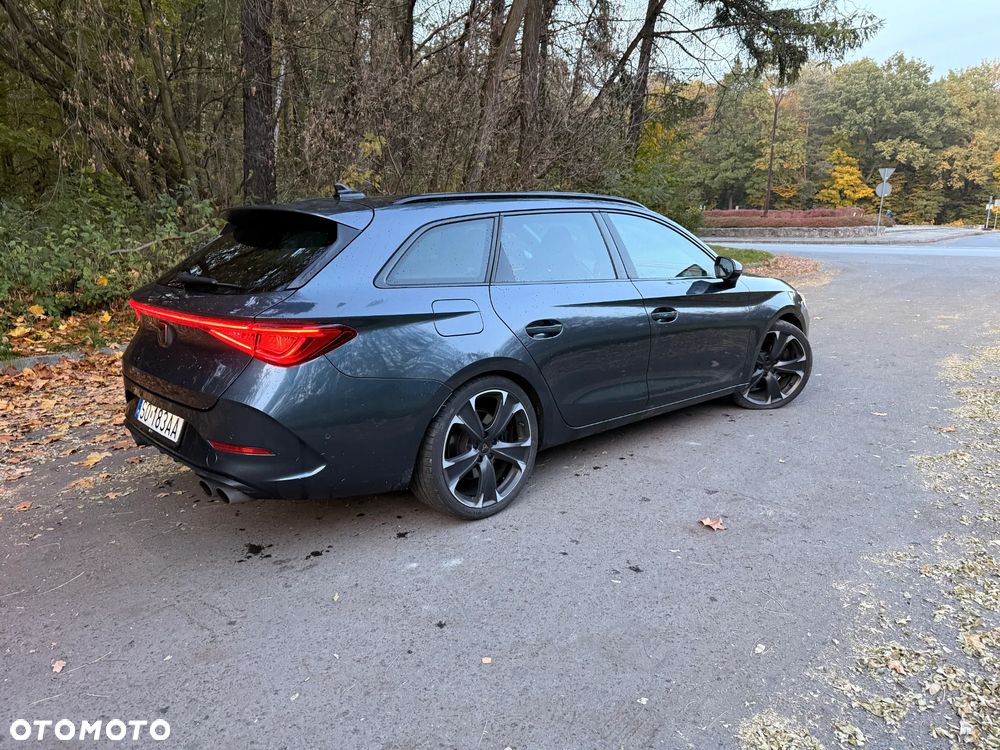 Cupra Leon 2.0 TSI 4Drive VZ DSG - 4