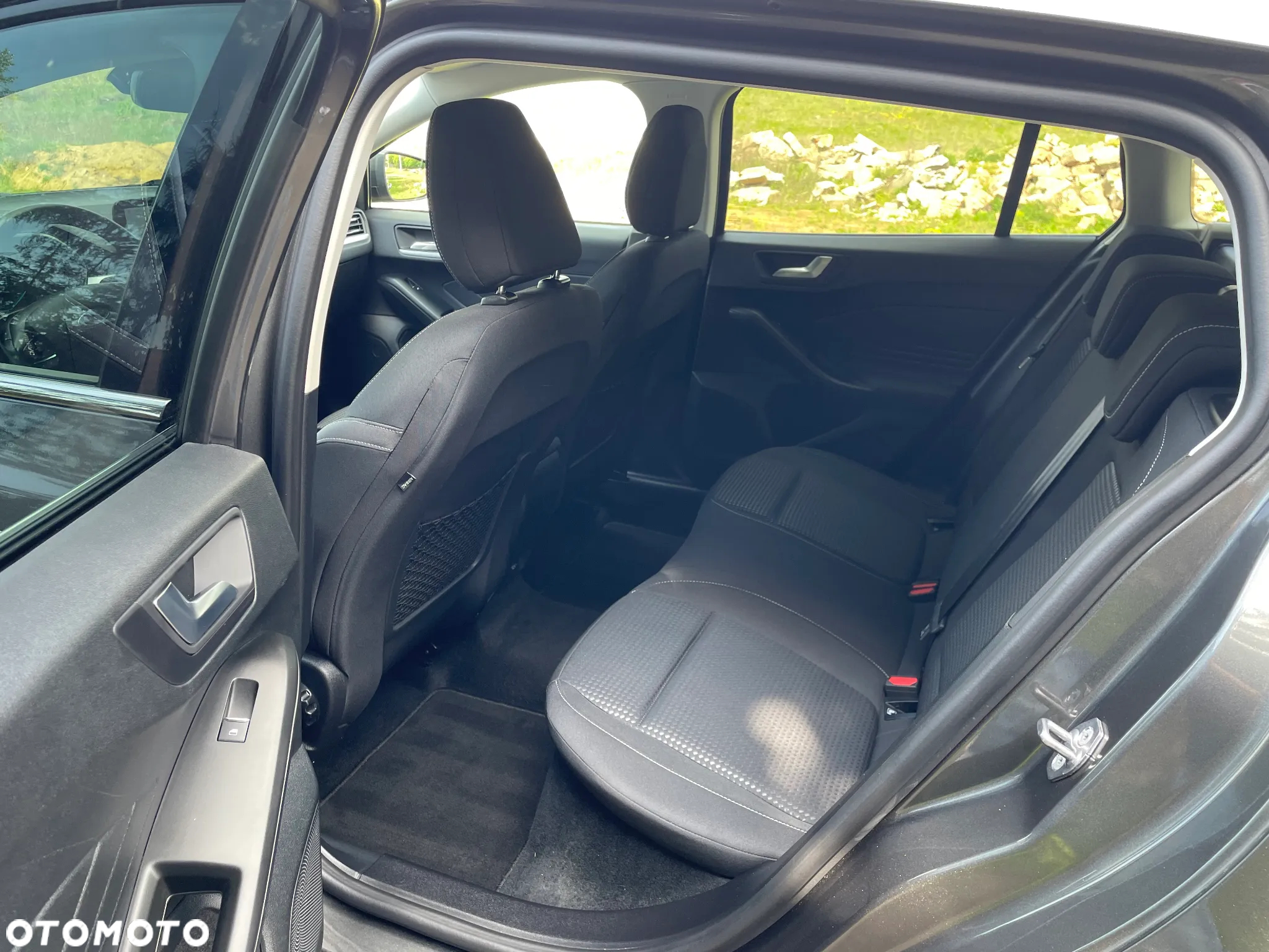 Ford Focus 1.5 EcoBlue Start-Stopp-System TITANIUM - 9