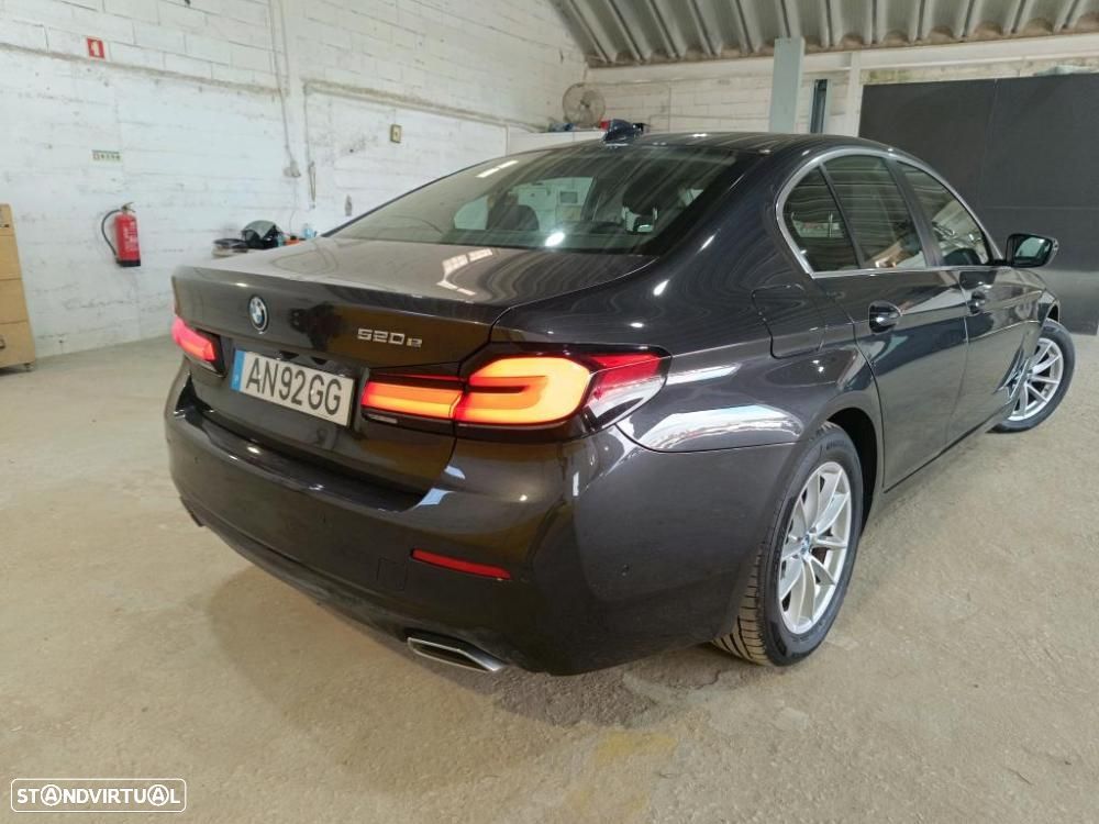 BMW 520 e - 3