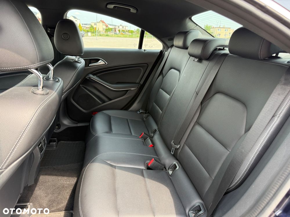 Mercedes-Benz CLA 200 d 7G-DCT - 10
