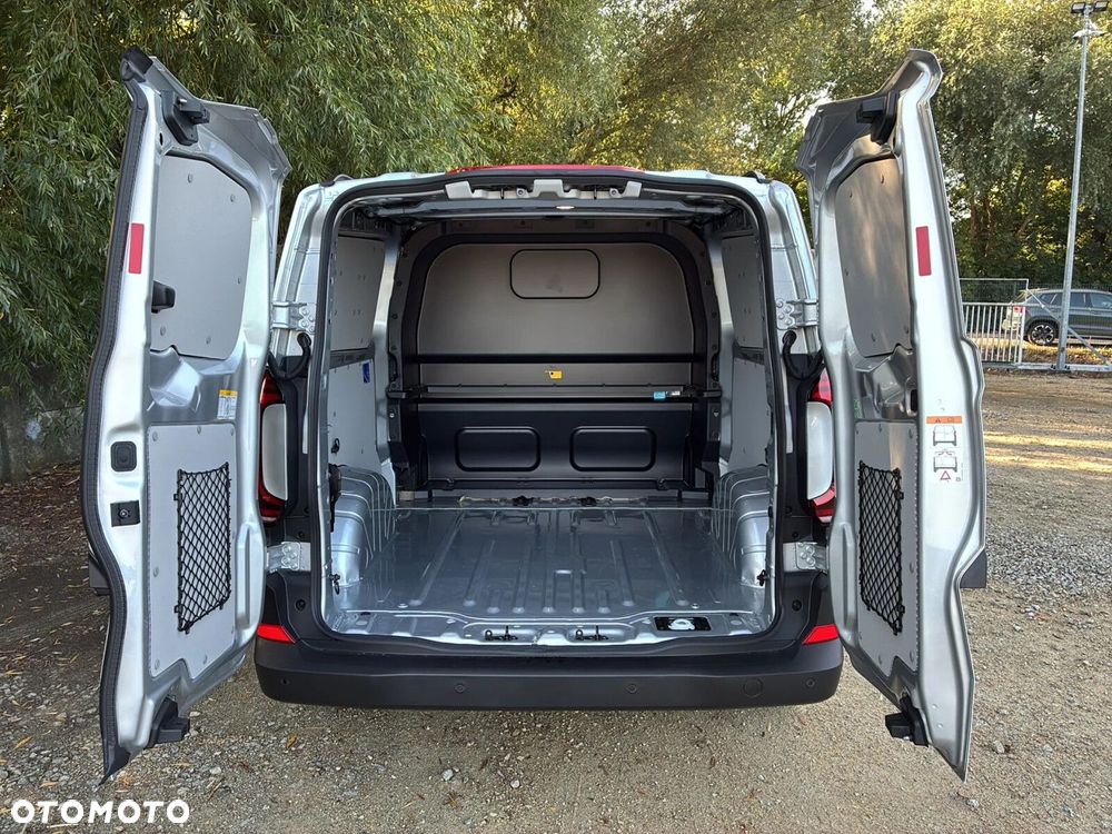 Volkswagen Transporter T7 PanAmericana PLUS Furgon/6-cio osob./(L2) 2.0 TDI 170KM, r.o. 3500 mm - 10