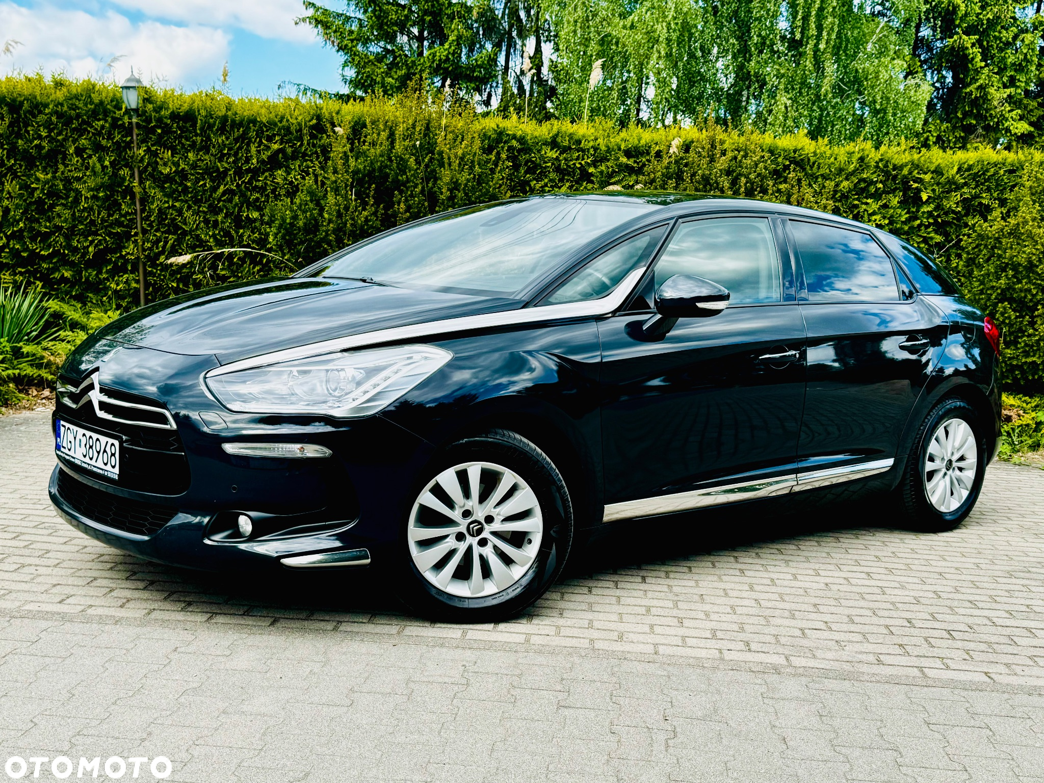 Citroën DS5 1.6 BlueHDi SoChic - 16