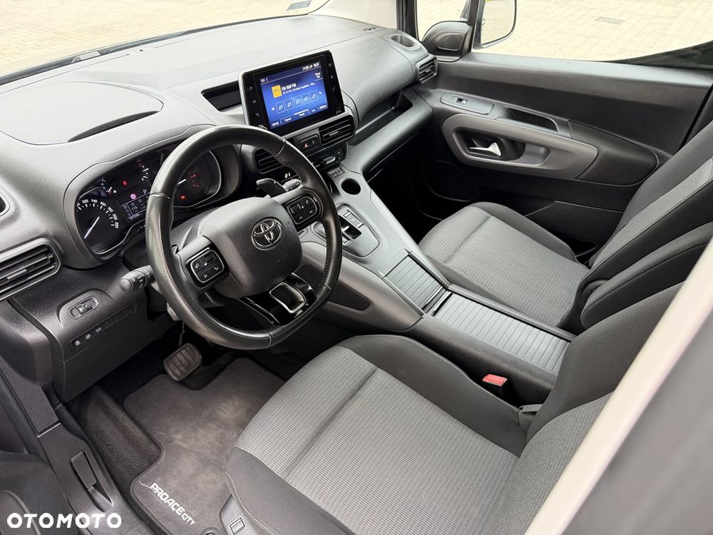 Toyota Proace City Verso Long 1.2 D-4T Family - 17